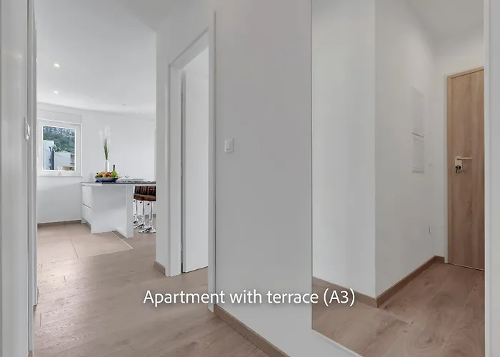 La Adriatique מאקרסקה