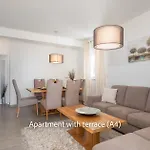 Apartment La Adriatique Makarska