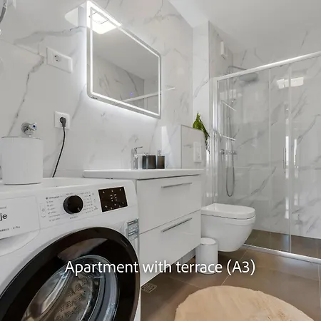 La Adriatique * Makarska