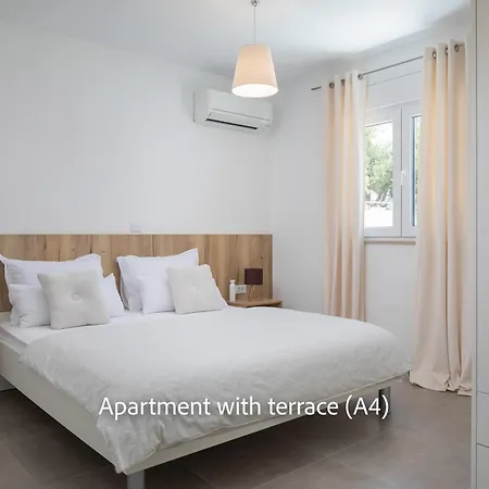 La Adriatique Makarska